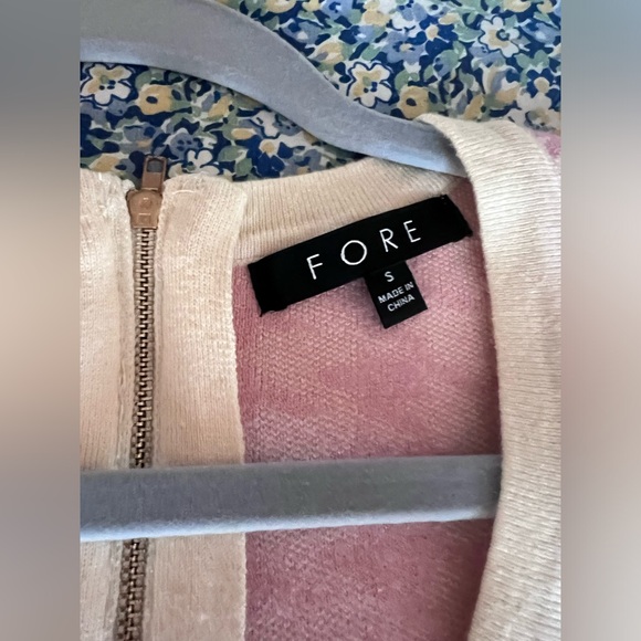 Vici White and Pink Houndstooth Mini Dress with Long Sleeve - Picture 6 of 8